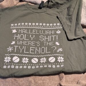 Graphic Tee with Holiday Design in Green